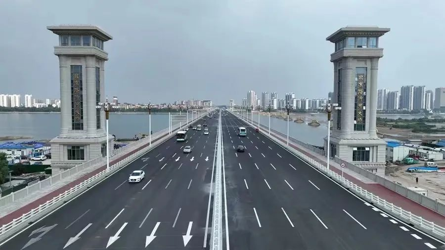 北京路沂河橋及兩岸立交改造工程